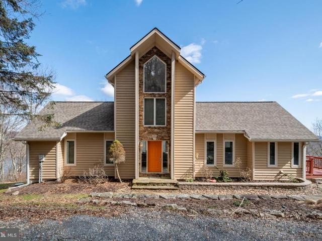 House for sale in Garrett, Maryland