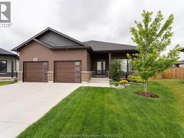 House for sale in Chatham–kent, Ontario