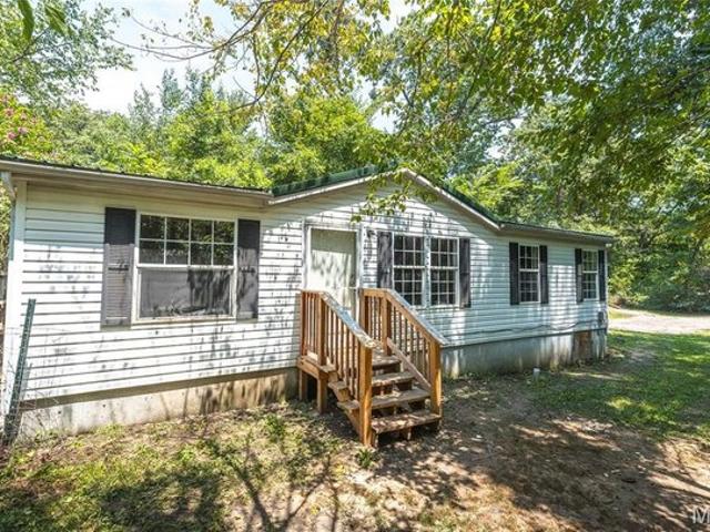 House for sale in Bourbon, Missouri