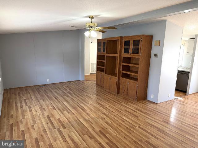 House for sale in Lothian, Maryland