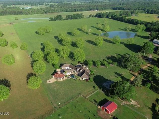 House for sale in Perkinston, Stone County