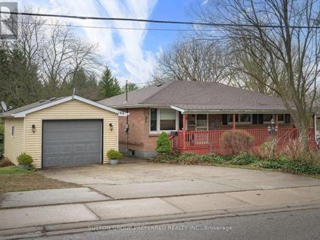 House for sale in Ingersoll, Ontario