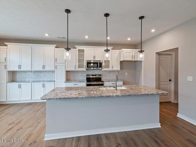 House for sale in Mount Washington, Kentucky