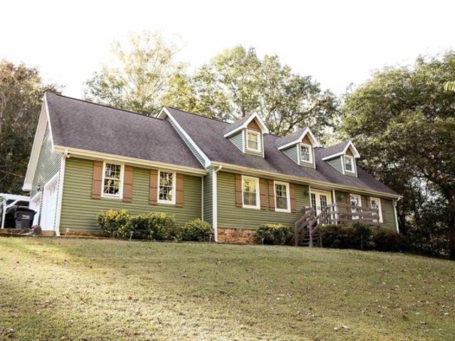 House for sale in Russellville, Alabama