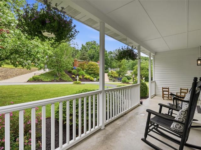 House for sale in Zelienople, Pennsylvania