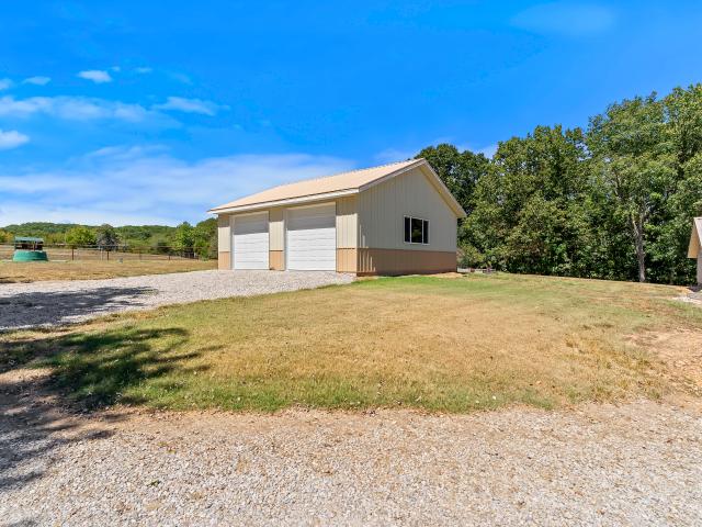 House for sale in Stone, Missouri
