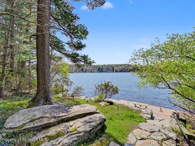 House for sale in Fleetville, Pennsylvania
