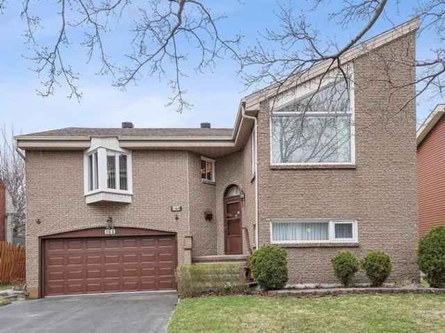 House for sale in Kirkland