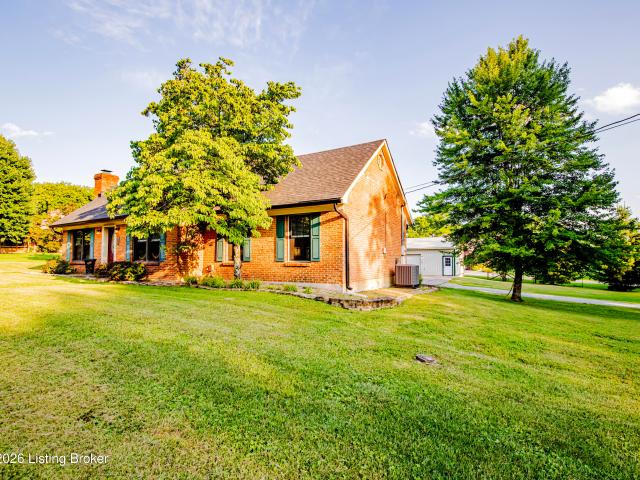House for sale in Shepherdsville, Kentucky