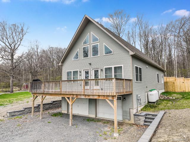House for sale in Bloomingburg, New York