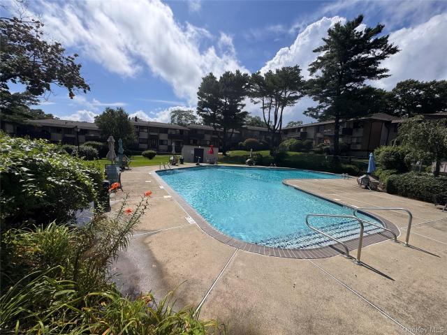 Condo for sale in Rockland, New York