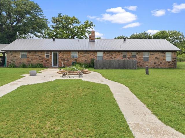 House for sale in Loco, Stephens County