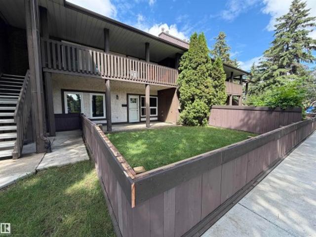 Condo for sale in Wedgewood, Alberta