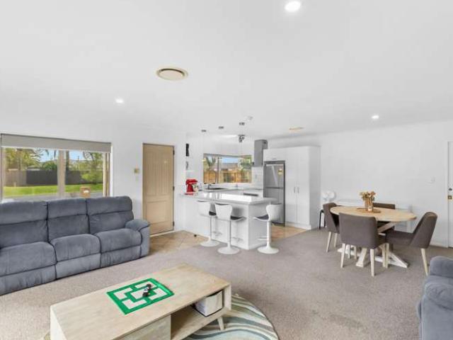 House for sale in Rānui, Henderson-Massey