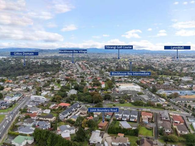 House for sale in Blockhouse Bay