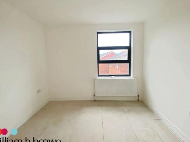 Apartment for rent in Rush Green, Greater London