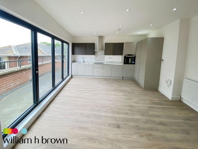Apartment for rent in Rush Green, Greater London