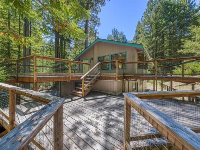 House for sale in Camp Meeker, California