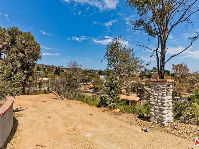 Land for sale in Canoga Park, California