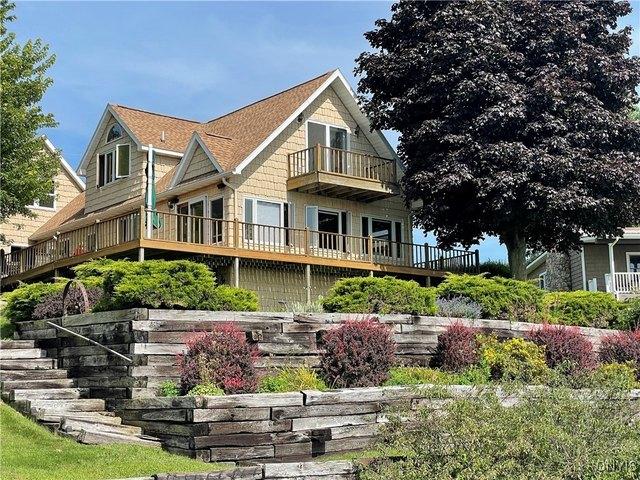 House for sale in Cape Vincent, New York