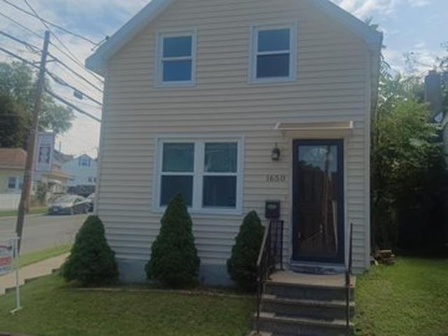 House for sale in Rensselaer, New York