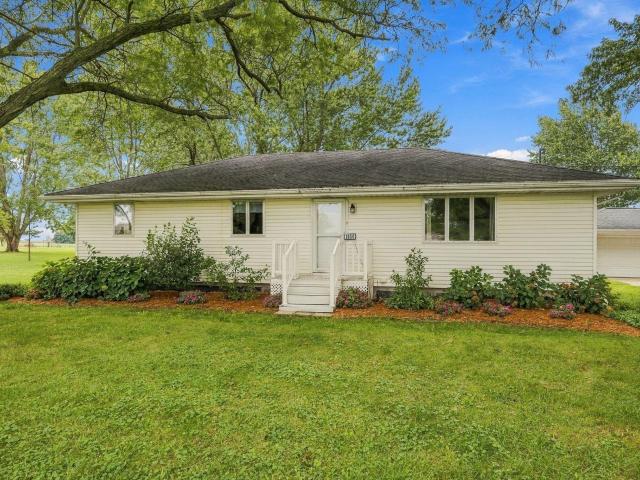 House for sale in Ossian, Wells County