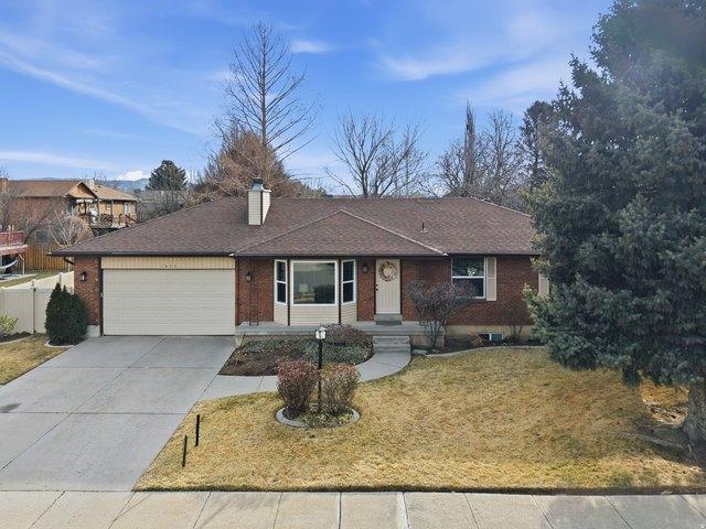 House for sale in Sandy, Utah