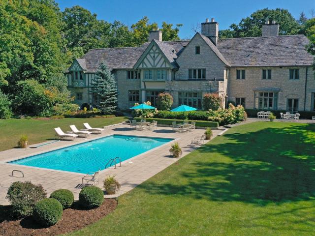 House for sale in Lake Bluff, Illinois