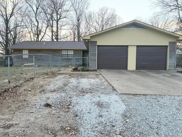 House for sale in Ark
