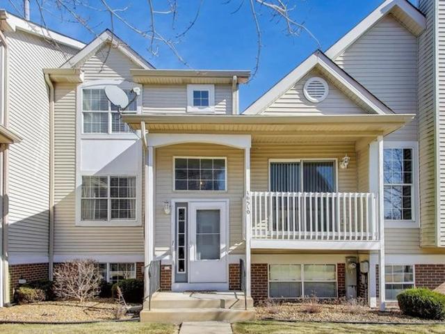 Townhouse for sale in Lockport, Illinois