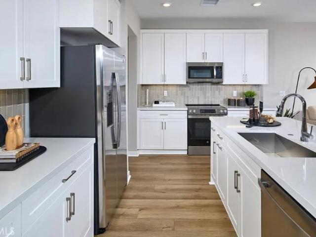 Condo for sale in The Arboretum, Fontana