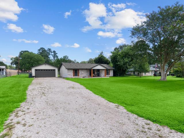 House for sale in Magnolia, Texas