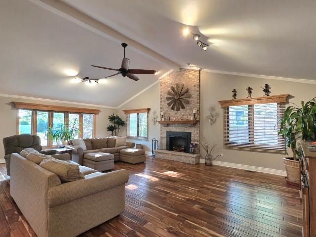 House for sale in Orland Hills, Illinois