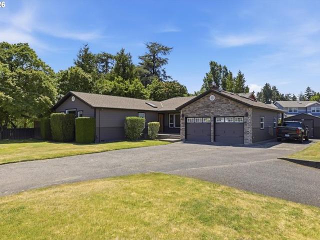 House for sale in Oregonia