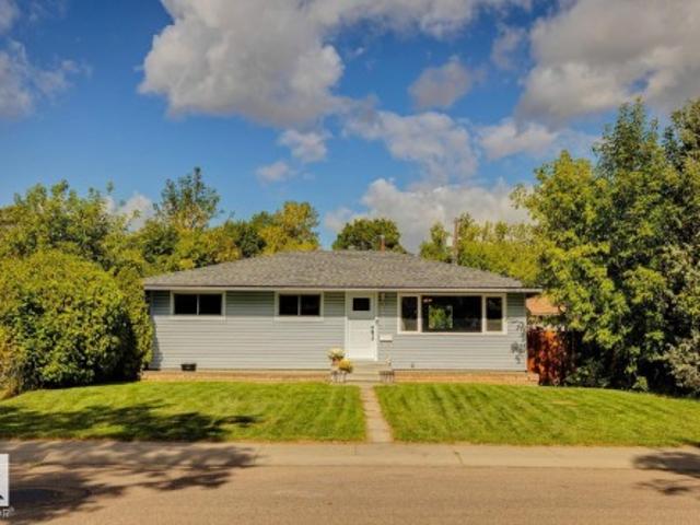 House for sale in Wedgewood, Alberta