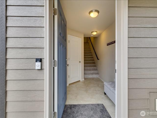 House for sale in Abbey Road, Bothell