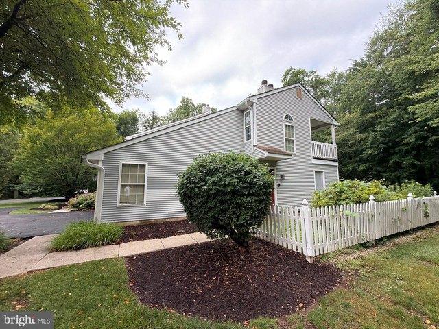 Condo for sale in Bucks, Pennsylvania