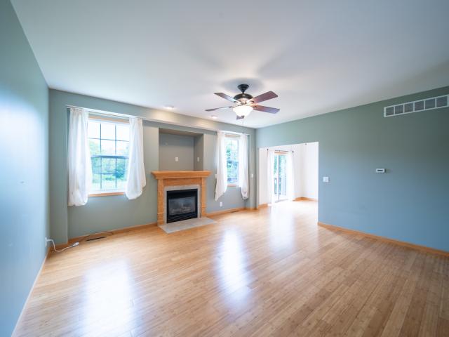 Townhouse for sale in Dixon Townhouse for sale in Dixon