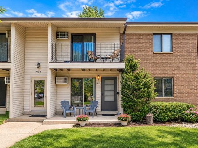 Condo for sale in New Berlin, Waukesha County
