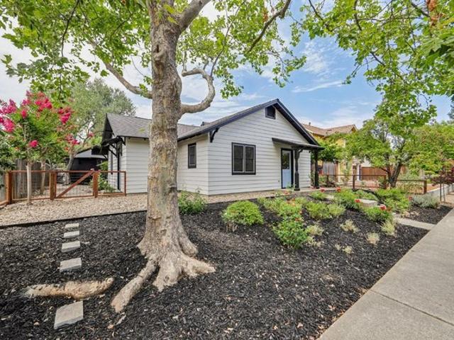 House for sale in Saint Helena, California