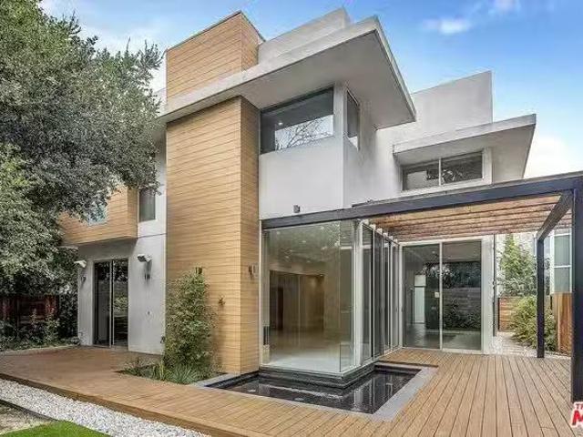 House for rent in North Hollywood, Encino Neighborhood Council District