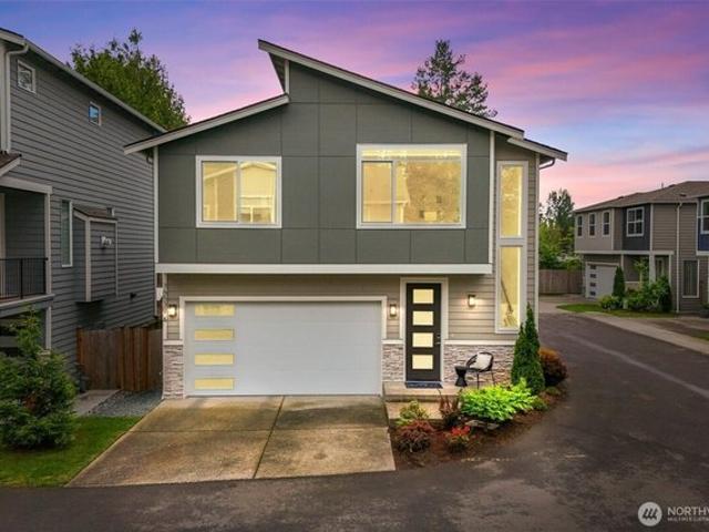 House for sale in Shoreline, Washington