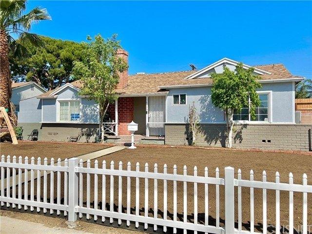 House for sale in Canoga Park, California