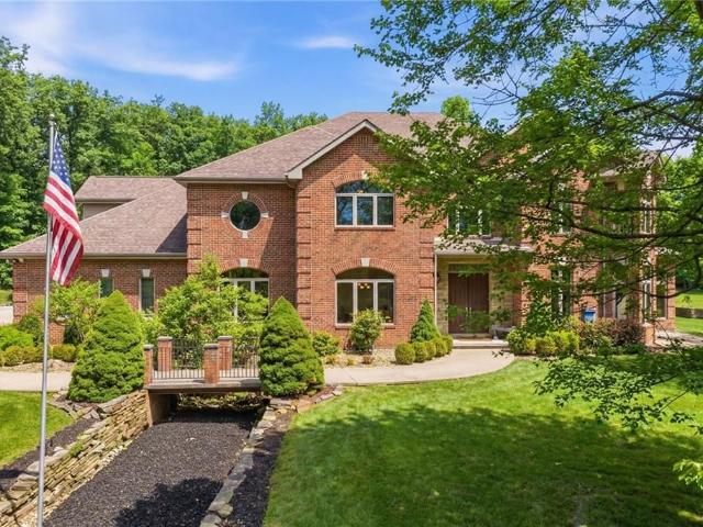 House for sale in Mars, Pennsylvania