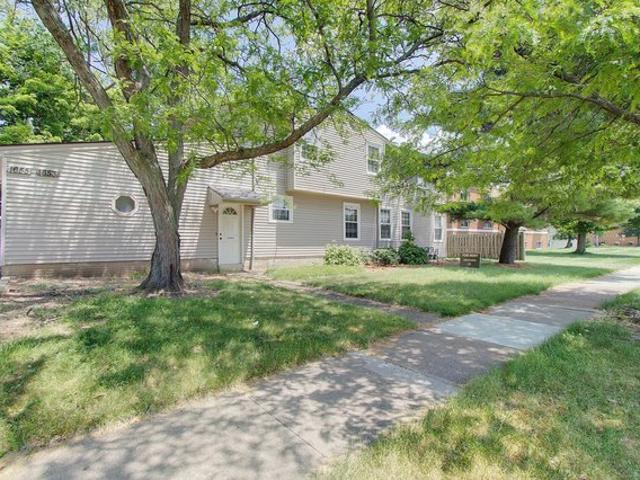 Townhouse for rent in Rocky River, Ohio