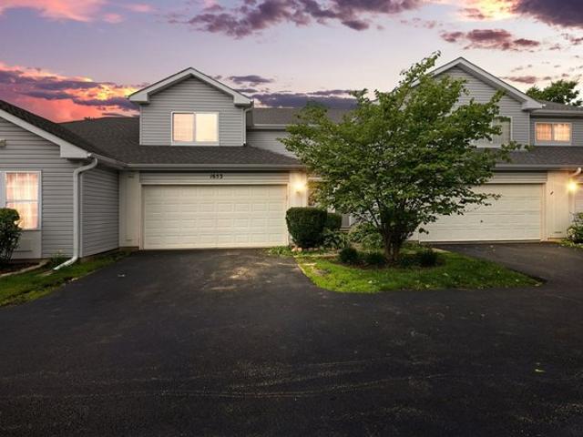 Townhouse for sale in North Aurora, Illinois