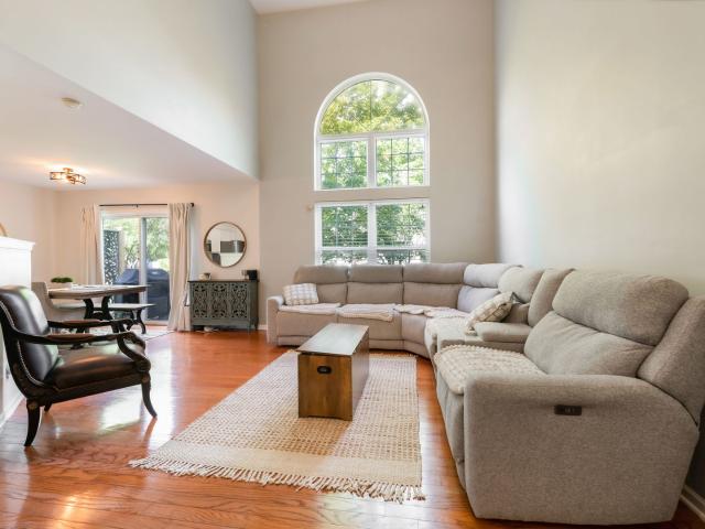 Townhouse for sale in North Aurora, Illinois