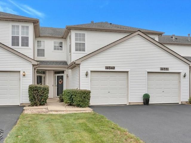 Townhouse for sale in Victoria Crossing, Lockport