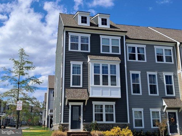 Townhouse for sale in Virginia