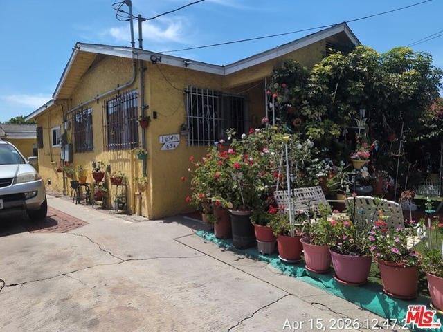 House for sale in Canoga Park, California
